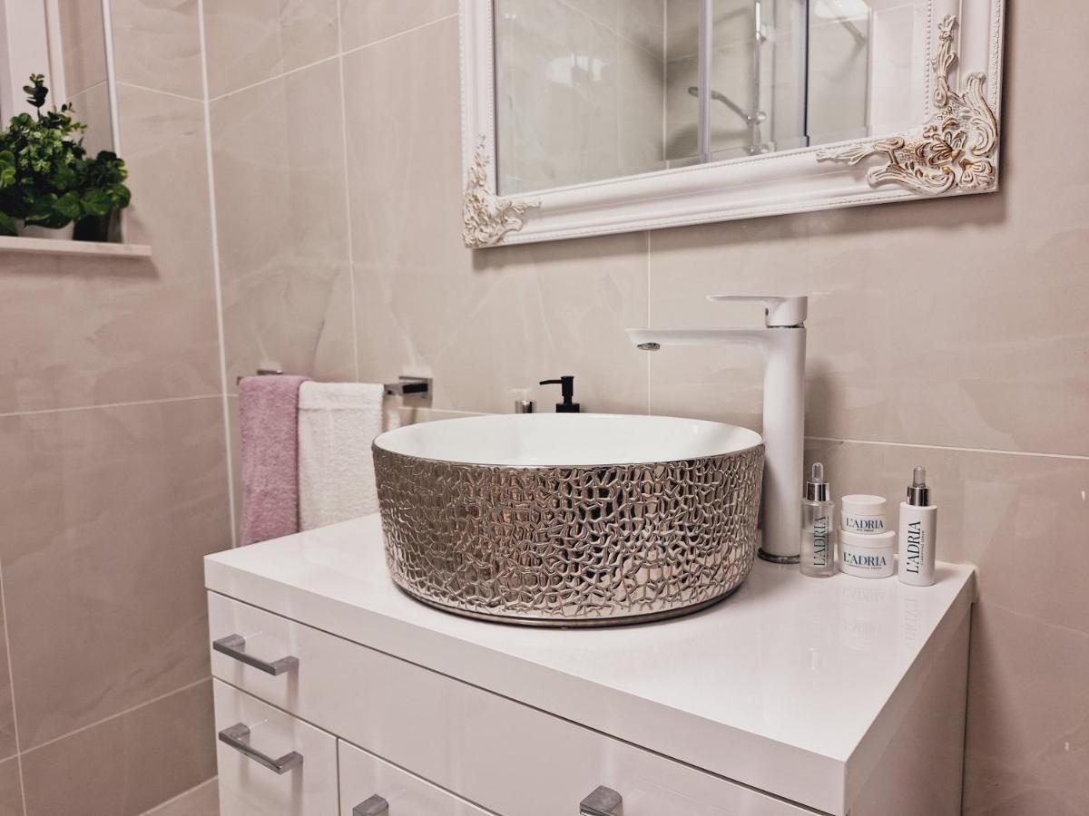 Apartman Maja **** Διαμέρισμα Σίμπενικ Εξωτερικό φωτογραφία