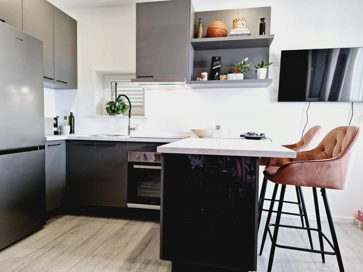 Apartman Maja **** Διαμέρισμα Σίμπενικ Εξωτερικό φωτογραφία