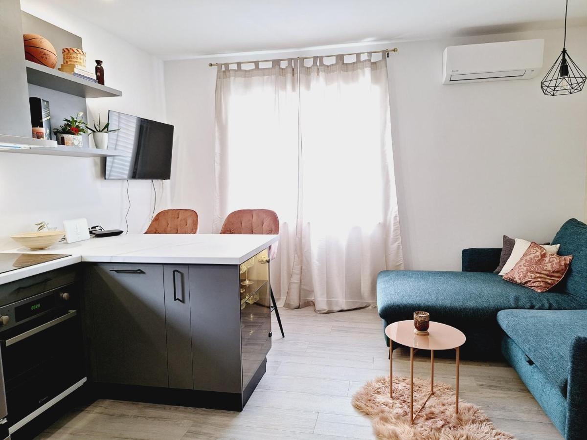 Apartman Maja **** Διαμέρισμα Σίμπενικ Εξωτερικό φωτογραφία